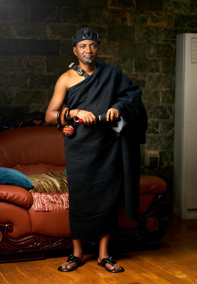 Barima Acheampong Sarpong II in royal Black Ntoma