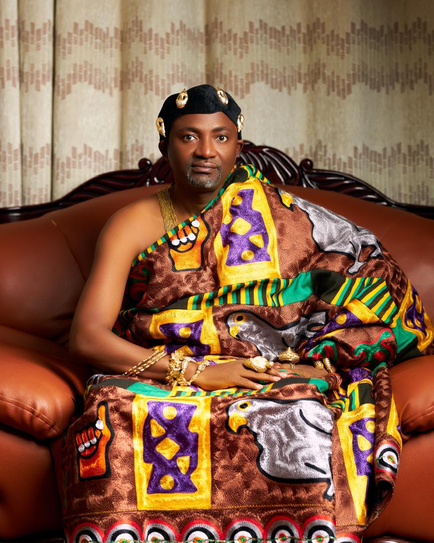 Barima Acheampong Sarpong II in royal kente